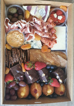 Load image into Gallery viewer, Celebration Grazing Box - Large